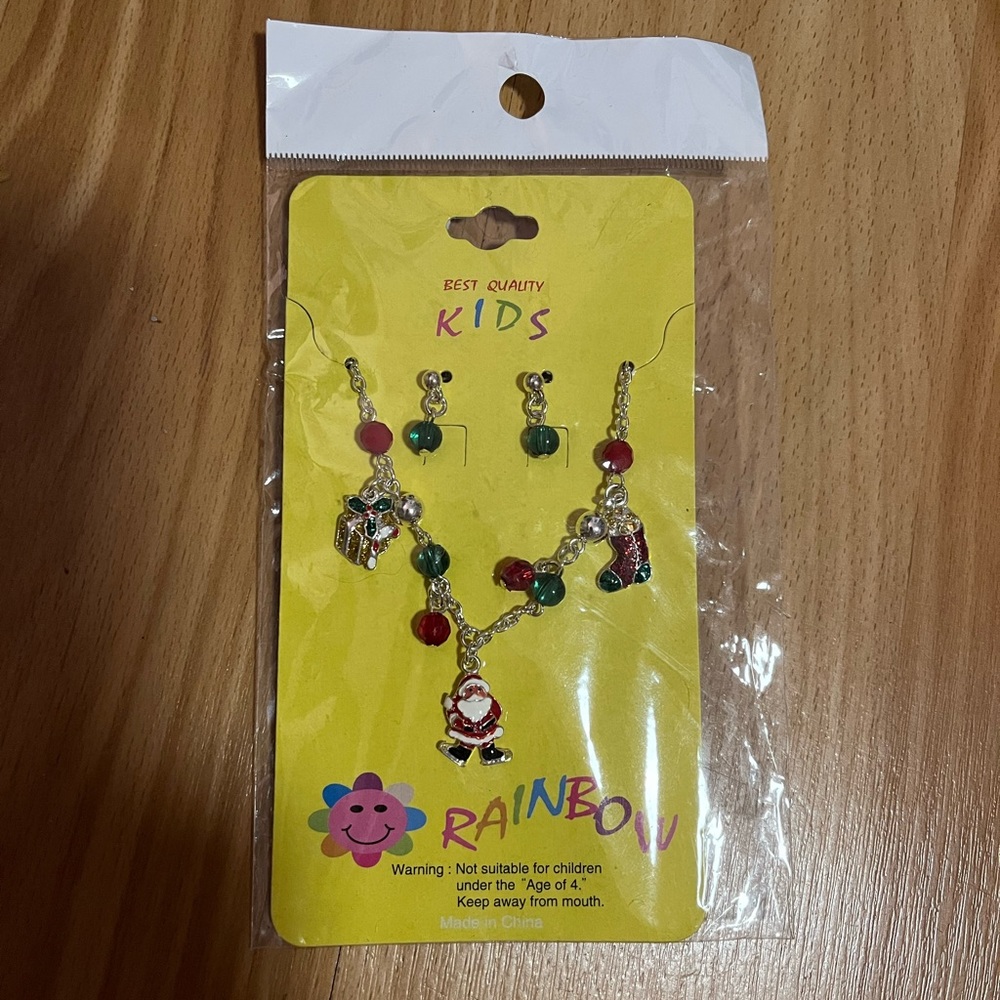 Children’s Christmas Jewelry